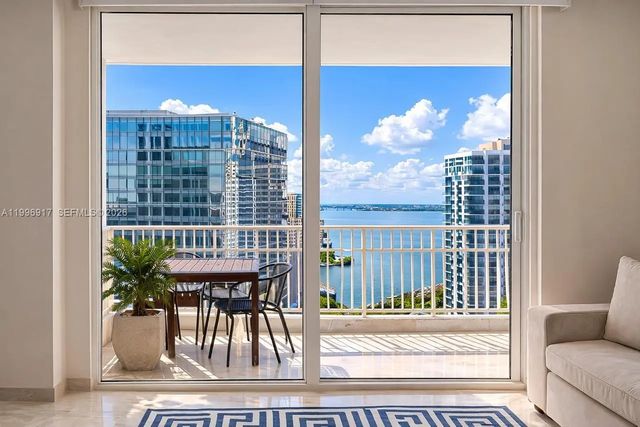 2 of 31 - 701 Brickell Key Boulevard #1611, Miami, FL