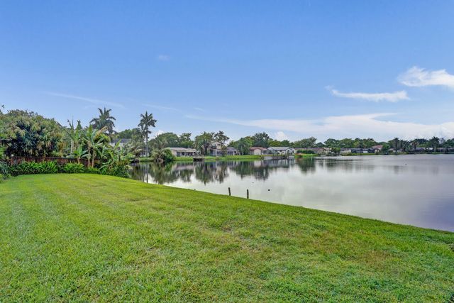 3 of 30 - 1721 Sw 69th Avenue, Plantation, FL