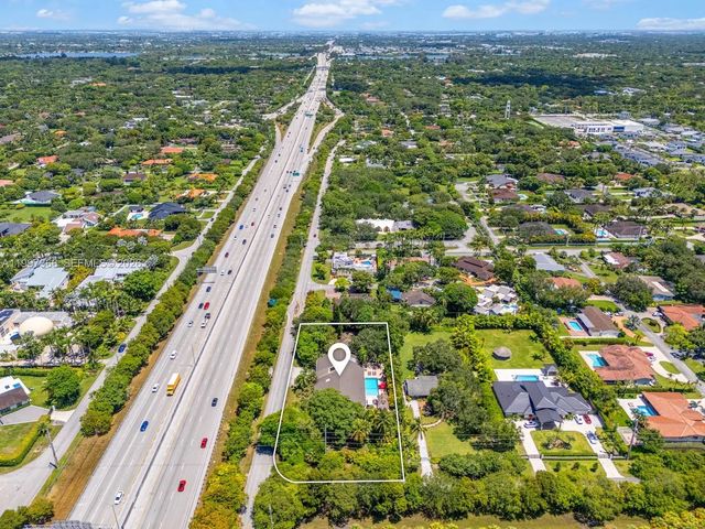 4 of 18 - 7990 Sw 76th Avenue, Miami, FL