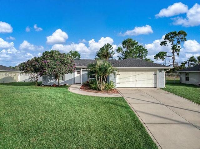 2 of 37 - 112 Bimini Street Ne, Lake Placid, FL