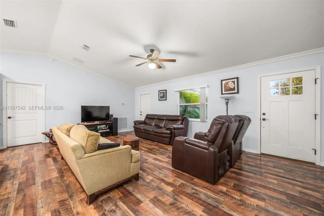 5 of 37 - 112 Bimini Street Ne, Lake Placid, FL