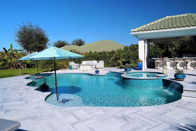 2 of 50 - 15925 Springhill Court, Wellington, FL