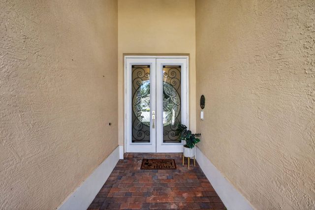 4 of 89 - 8642 Plum Cay, Royal Palm Beach, FL