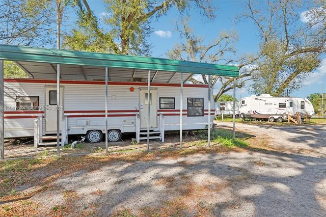 5 of 16 - 4233 Gall Boulevard, Zephyrhills, FL