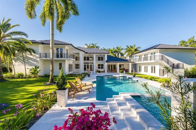 4 of 82 - 6290 Sw 130th Terrace, Pinecrest, FL