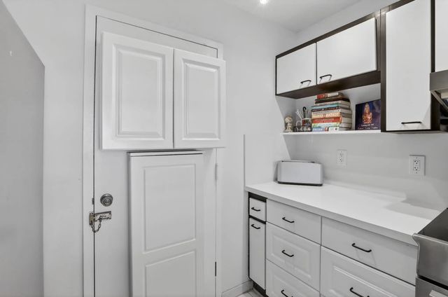 5 of 69 - 1160 N Federal Highway #517, Fort Lauderdale, FL