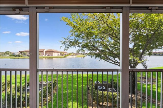 1301 Sw 134th Way #213b, Pembroke Pines