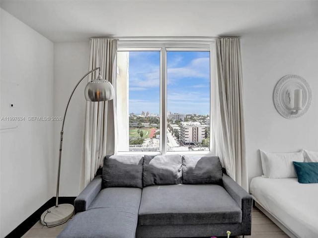 4 of 43 - 1100 West Avenue #1101, Miami Beach, FL