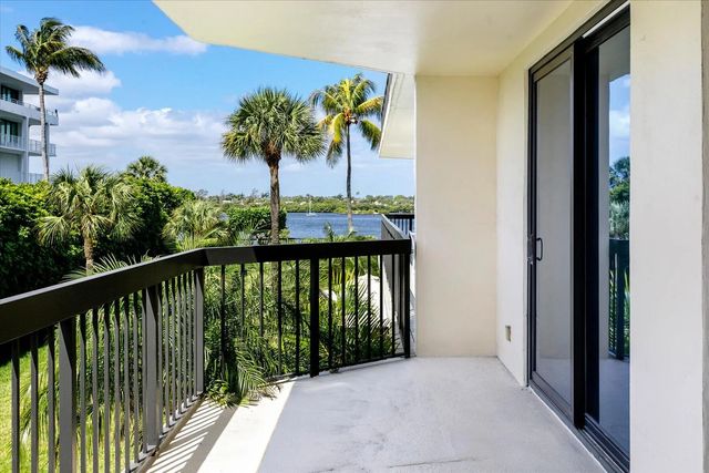 2778 S Ocean Boulevard #203s, Palm Beach