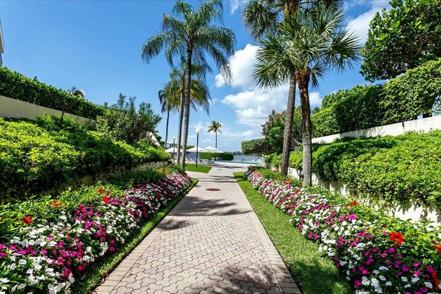 3 of 5 - 2778 S Ocean Boulevard #203s, Palm Beach, FL