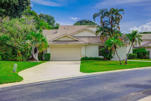 2 of 19 - 10868 Stafford Circle N, Boynton Beach, FL