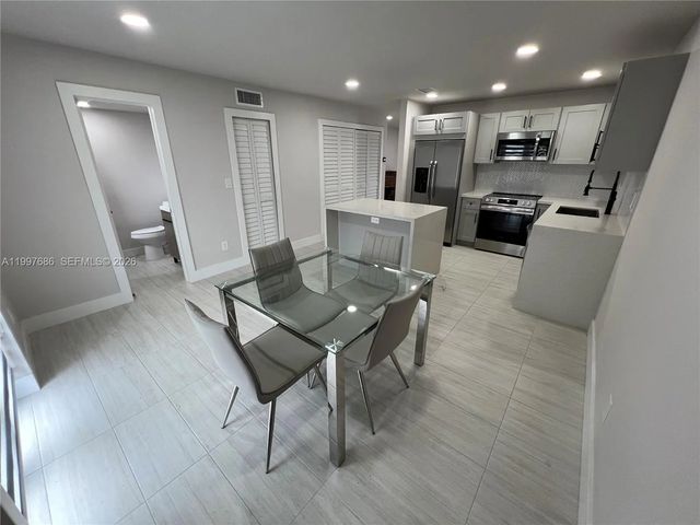 4 of 18 - 3826 Sw 107th Avenue #2-2, Miami, FL