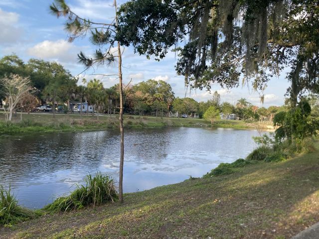 5 of 14 - 319 N 11th Street, Fort Pierce, FL