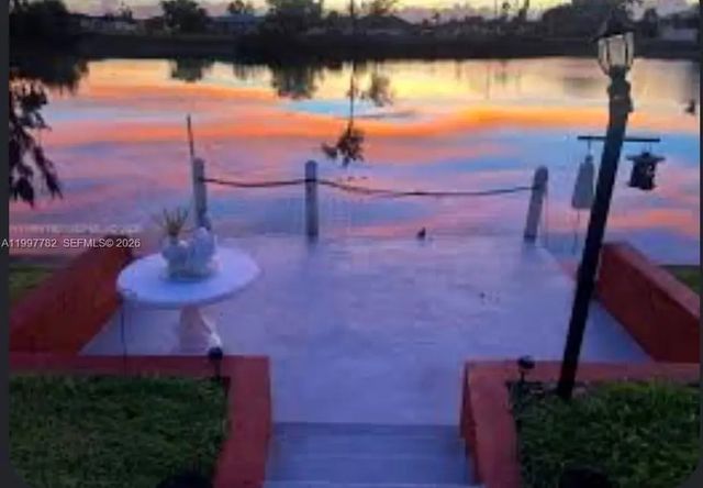 4 of 15 - 251 Sw 22 Place, Cape Coral, FL