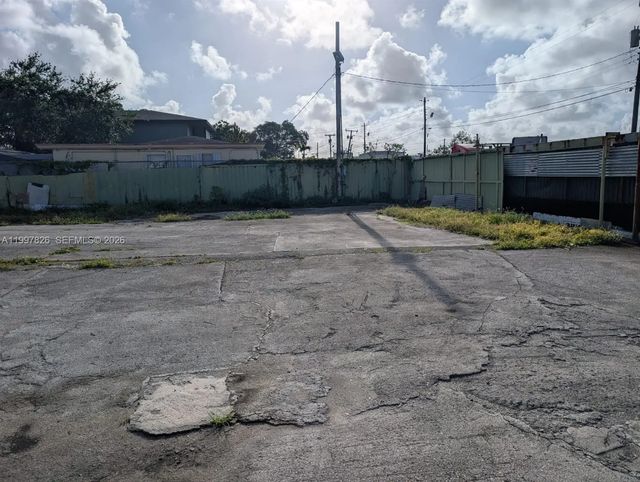 2 of 7 - 3175 Nw 75th Street, Miami, FL