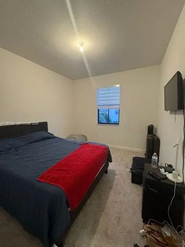 2 of 9 - 23012 Sw 129th Place, Miami, FL