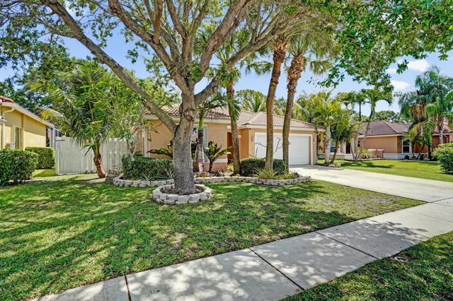 5 of 93 - 6214 Sand Hills Circle, Lake Worth, FL