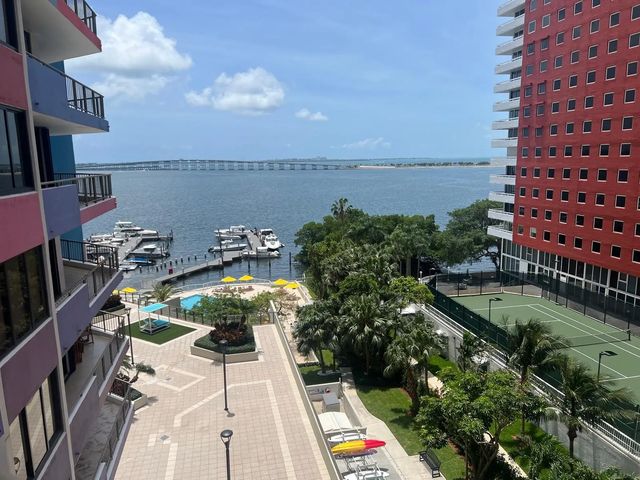 5 of 20 - 1581 Brickell Avenue #406, Miami, FL