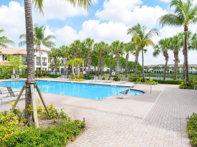 5 of 16 - 4720 Mimosa Place #909, Coconut Creek, FL
