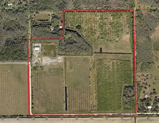 960 G Road, LaBelle