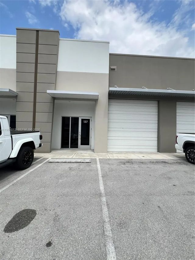 2 of 8 - 10890 Nw 17th Street #137, Sweetwater, FL