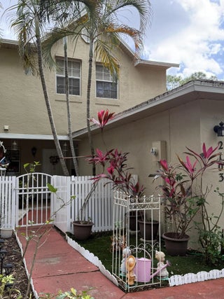 Photo of Listing #B26014283