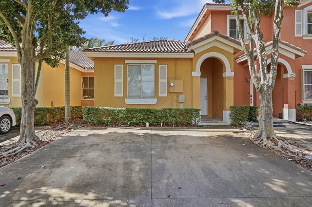 1584 Sw 2nd Street, Homestead