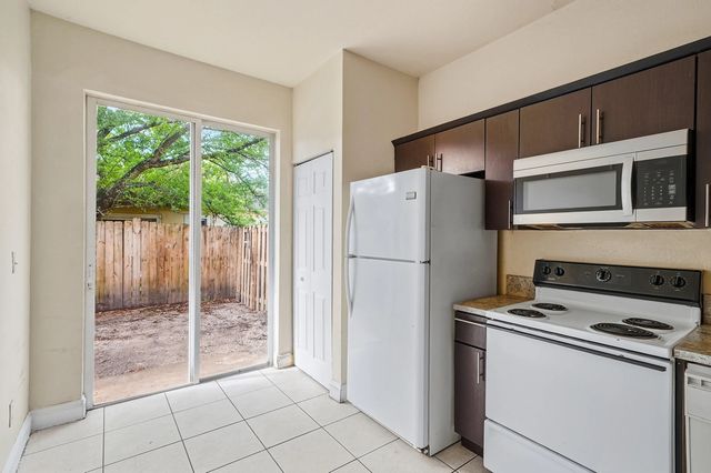 4 of 28 - 1584 Sw 2nd Street, Homestead, FL