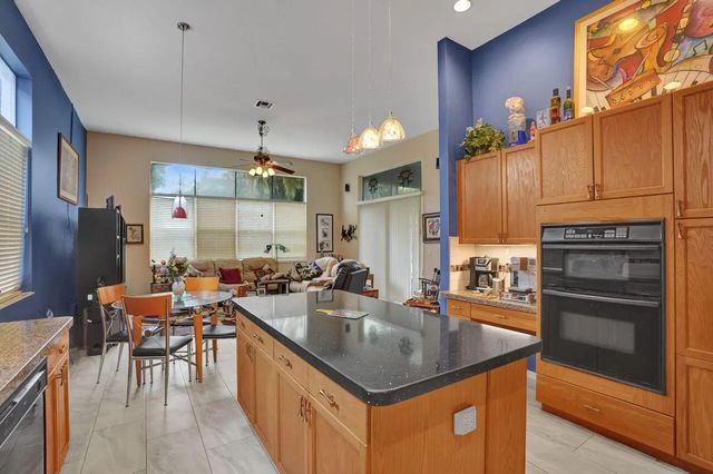5 of 41 - 1775 Annandale Circle, Royal Palm Beach, FL