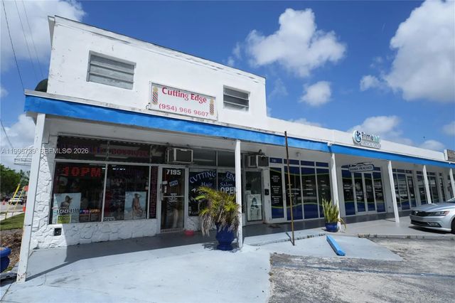 7193-7195 Pembroke Road, Pembroke Pines