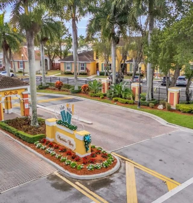 979 Ne 42nd Terrace, Homestead