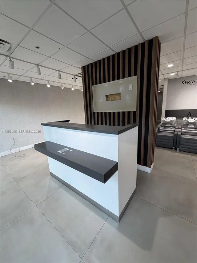 4 of 31 - 5901 Nw 183rd Street #suite 109, Hialeah, FL