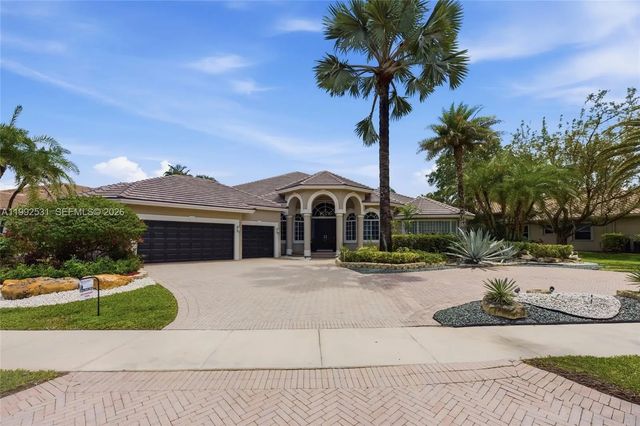 2488 Provence Circle, Weston