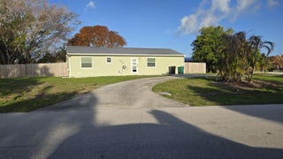 Photo of Listing #B26013643