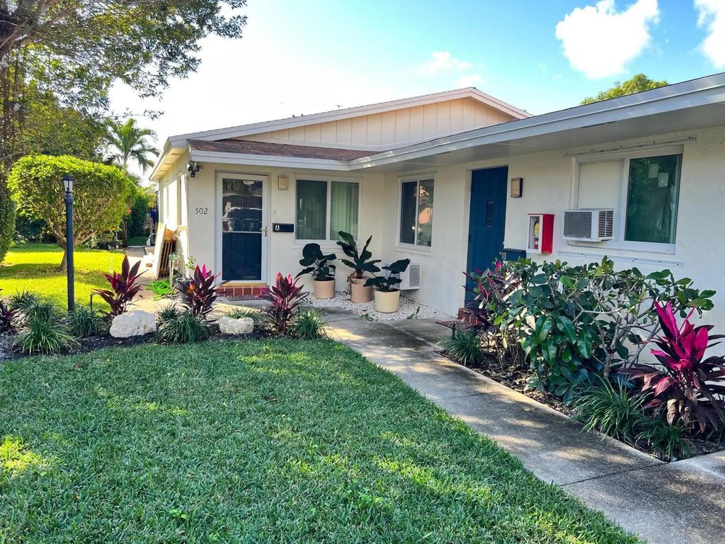 502 W Branch Street, Lantana