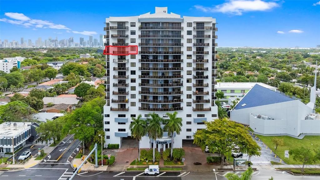 2301 Sw 27th Avenue #906, Miami