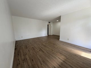 Photo of Listing #B26013401