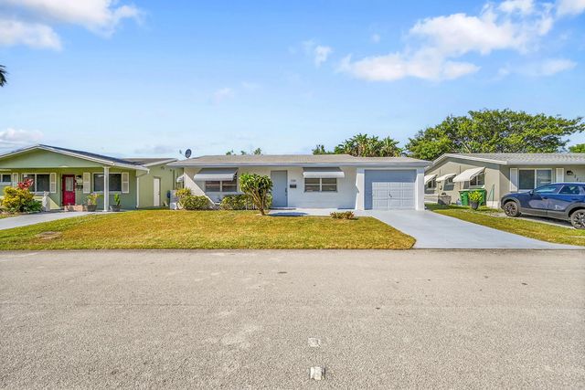 3 of 52 - 5309 Nw 49th Avenue, Tamarac, FL