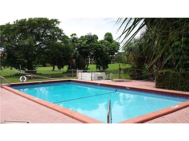 2 of 10 - 8450 Lagos De Campo Boulevard #201, Tamarac, FL