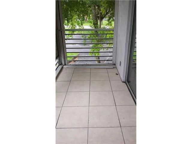 4 of 10 - 8450 Lagos De Campo Boulevard #201, Tamarac, FL