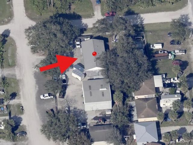 806 Sw 11th Dr Drive Sw, Vero Beach