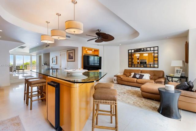2 of 86 - 201 Crandon Boulevard #174, Key Biscayne, FL