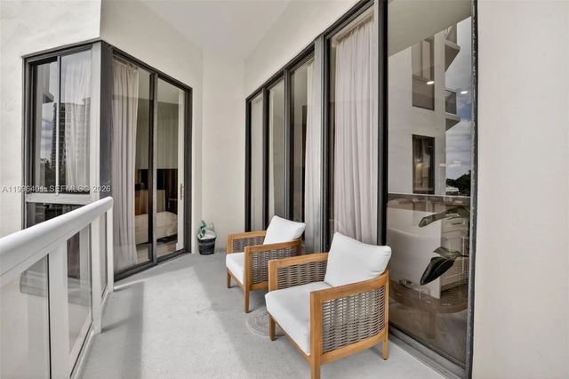 2 of 66 - 20185 E Country Club Drive #204, Aventura, FL