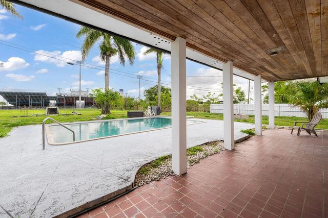 5 of 36 - 360 Kismet Avenue, Pahokee, FL