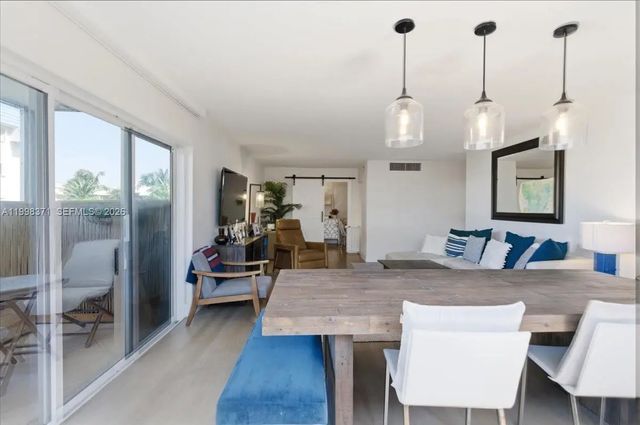 5 of 34 - 550 Ocean Drive #3h, Key Biscayne, FL