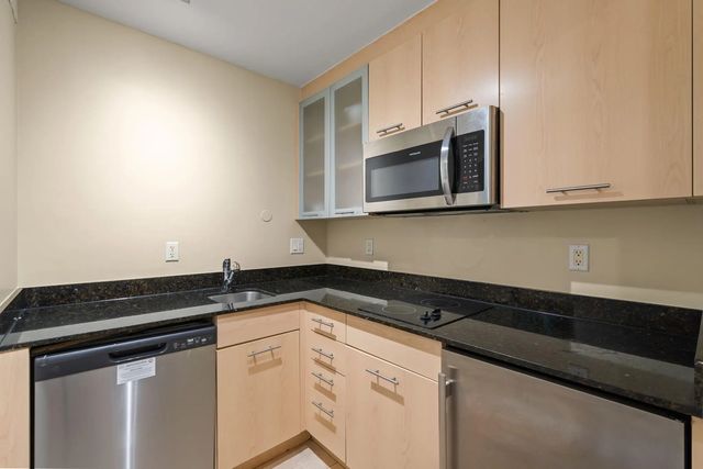 3 of 53 - 2670 E Sunrise Boulevard #1201, Fort Lauderdale, FL