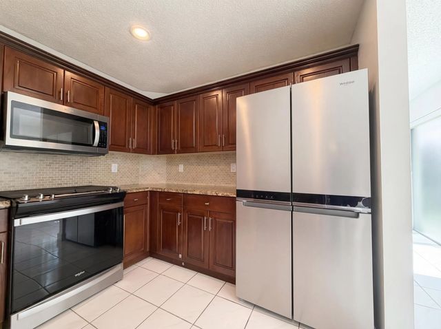 2 of 20 - 73 Gables Boulevard, Weston, FL