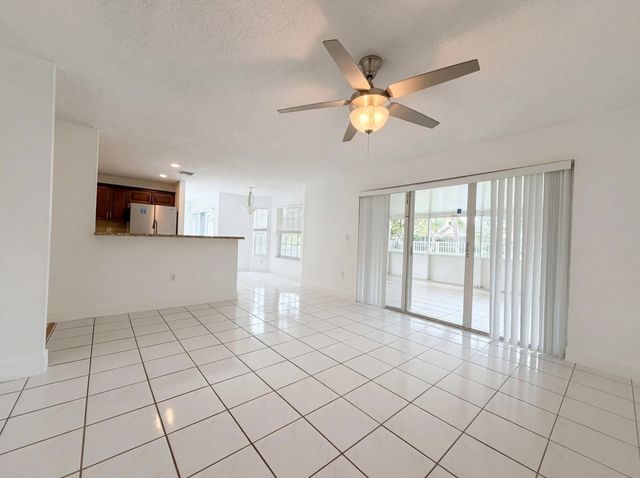 3 of 20 - 73 Gables Boulevard, Weston, FL