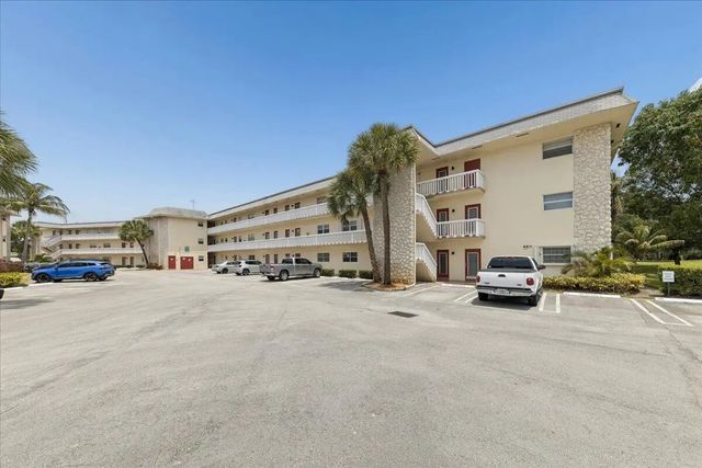4411 Nw 16th Street #apt 206, Lauderhill