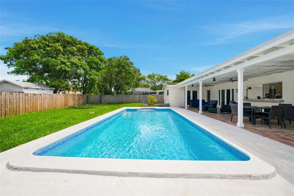 19911 Sw 84th Avenue, Cutler Bay